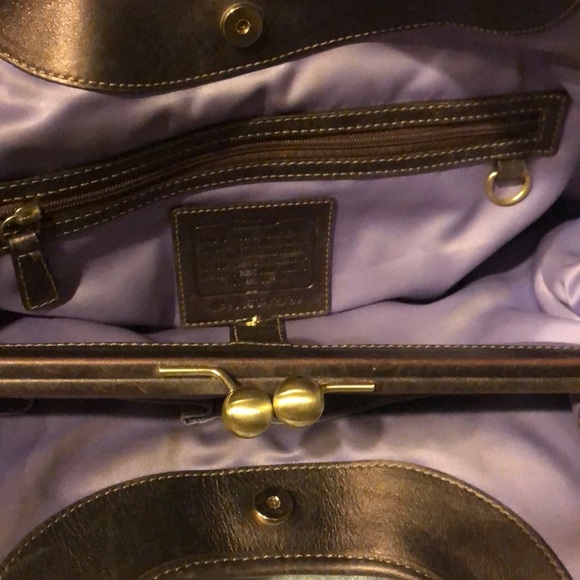 Coach purse - Picture 2 of 5